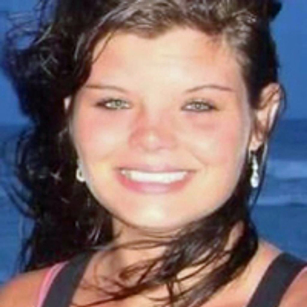 Lindsey Carol Horne