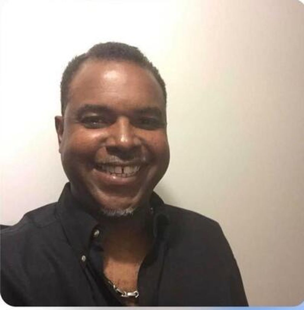 Ross Edward Jackson, Jr. Profile Photo