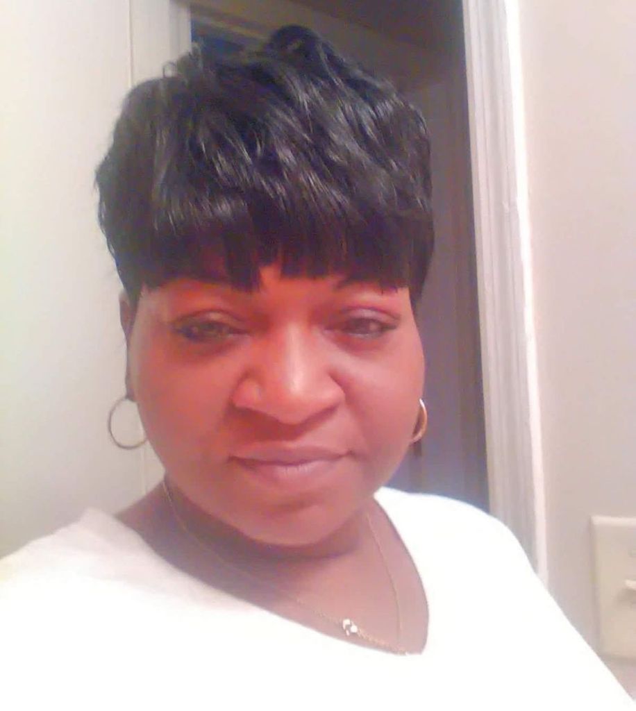 Ms. Stephanie  E. Marshall