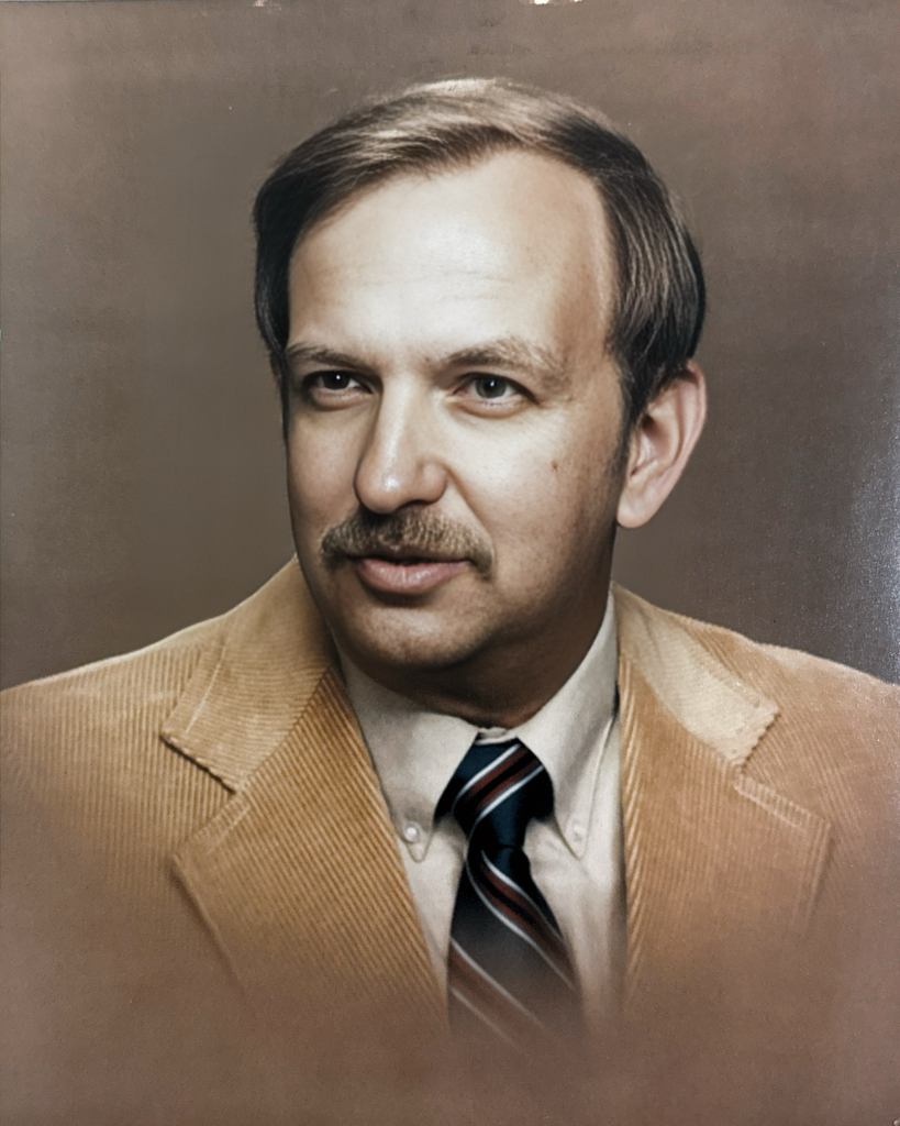 Leon Lowe Caulley Profile Photo