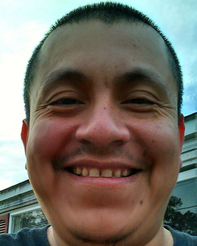 Ernesto Salas Solis Profile Photo