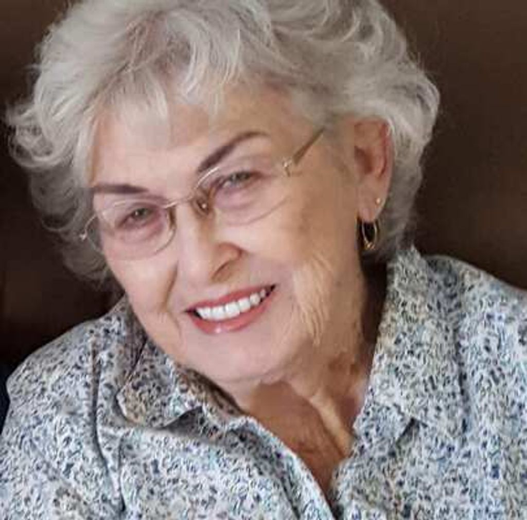 Aina Endebrock Profile Photo