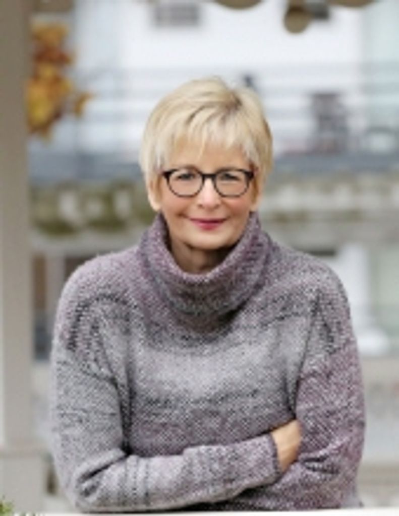 Tamara "Tammy" Kneisley