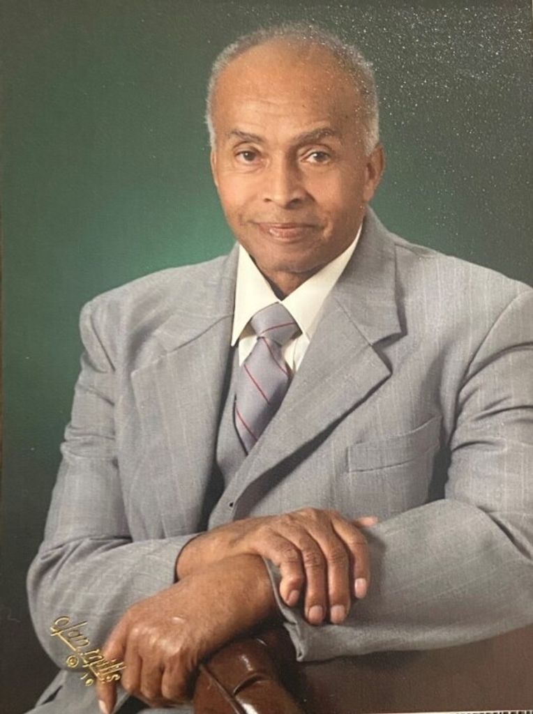 Robert Lee Taylor