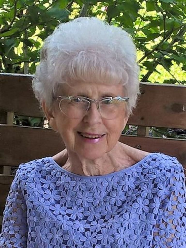 Carolyn Harris Profile Photo