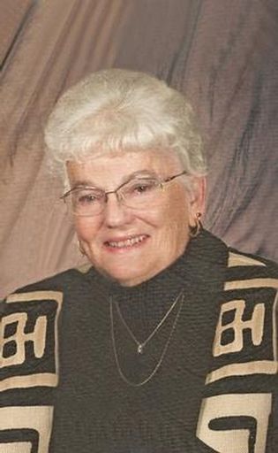 Lois Kennedy photo gallery thumbnail 1 of 1