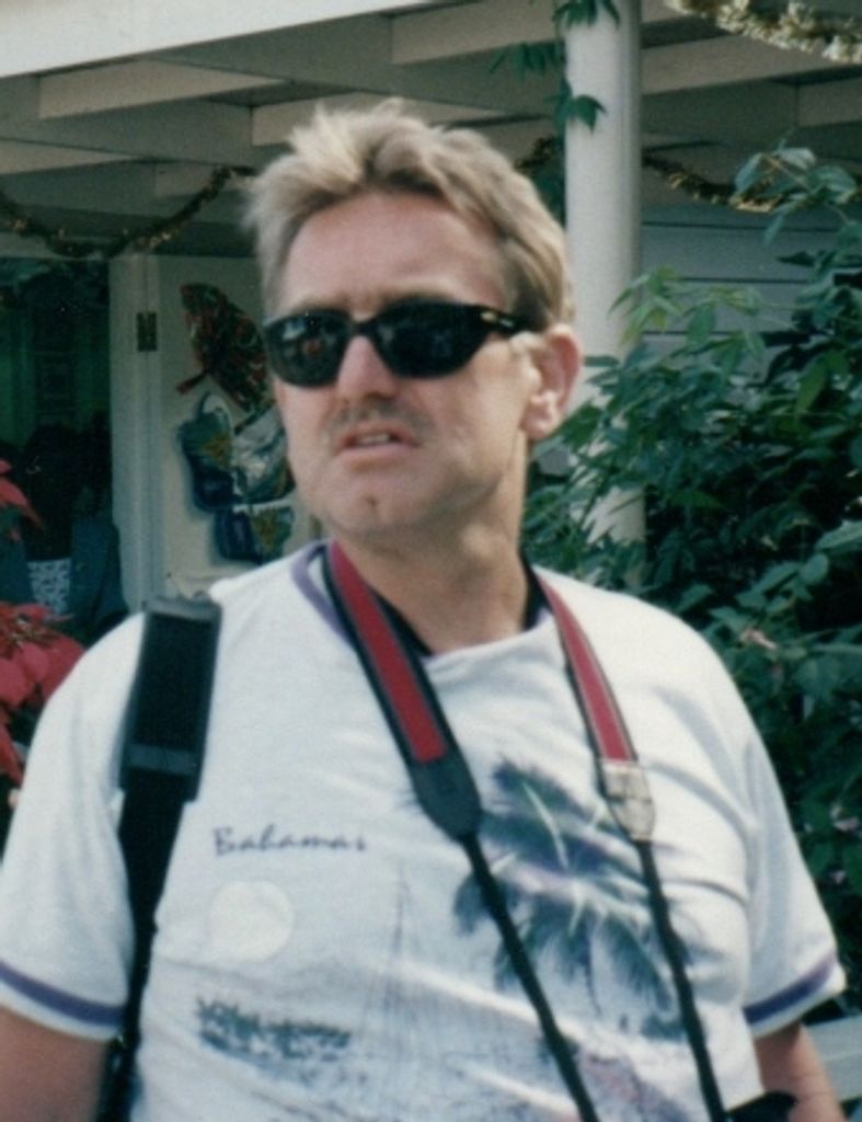 Ladislav "Les" Ivan Hursky