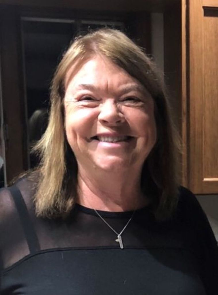 Paulette Gail (Hahn)  Linder