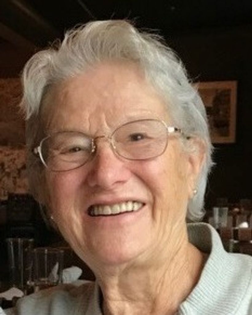 Margaret Mones Summa