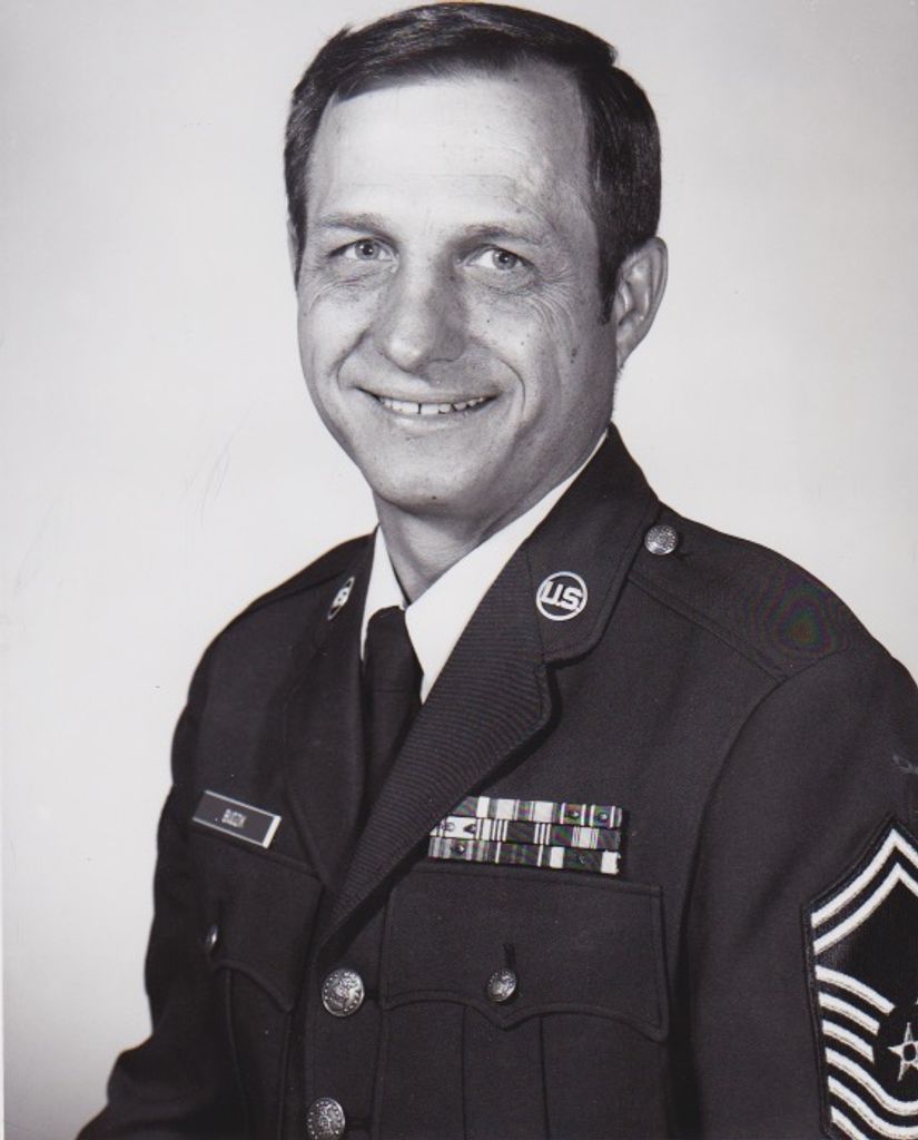 Thomas M. Budzik Profile Photo
