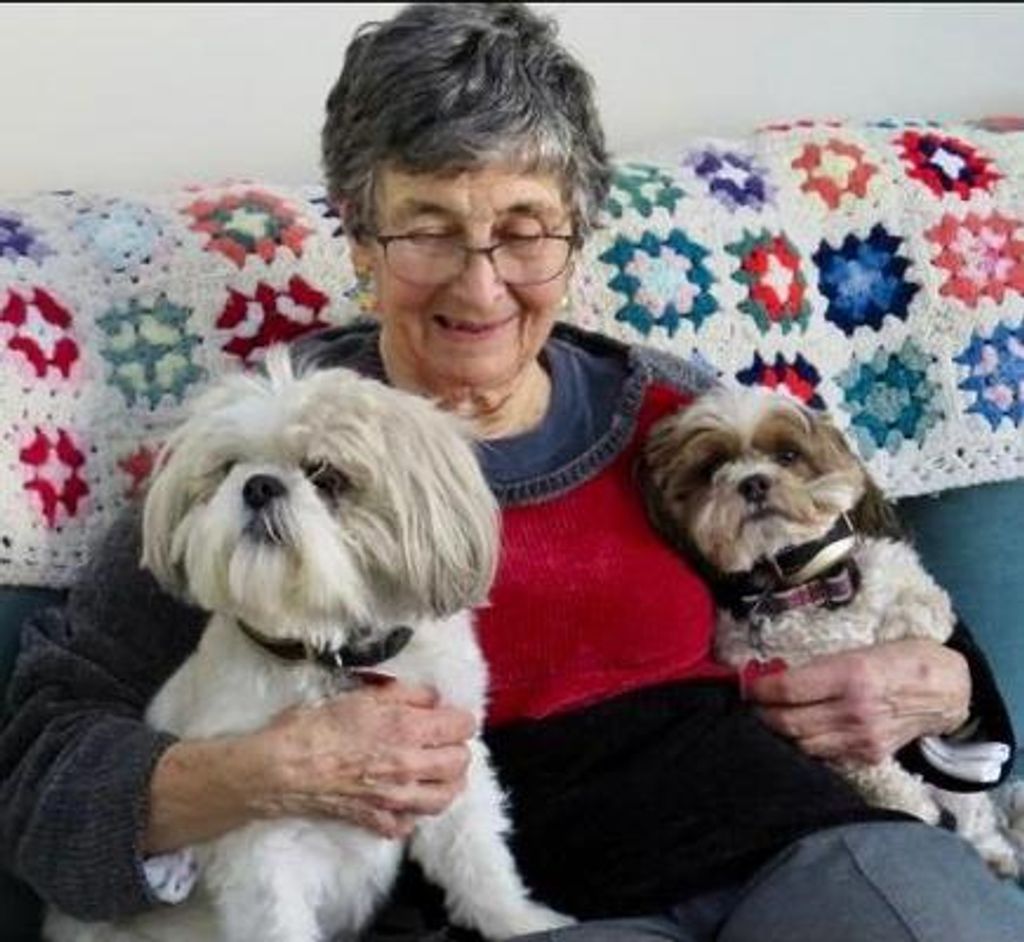 Elizabeth (Betty) Jane Leroy Profile Photo