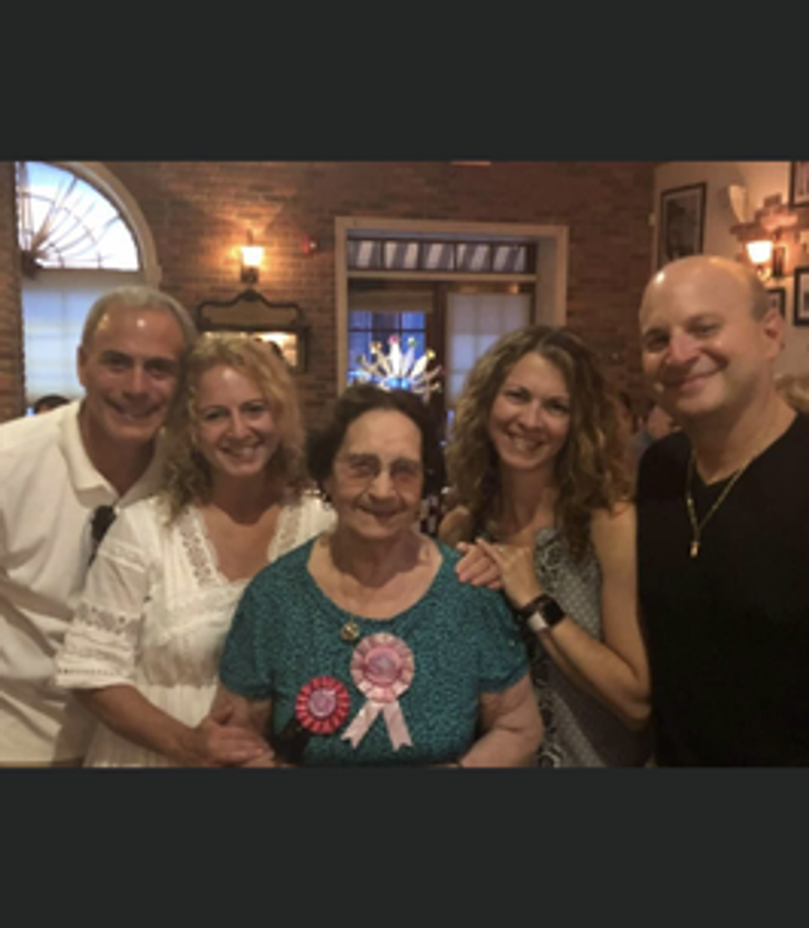 Angela Coppola Profile Photo