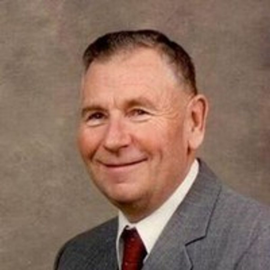 Noel C Leininger