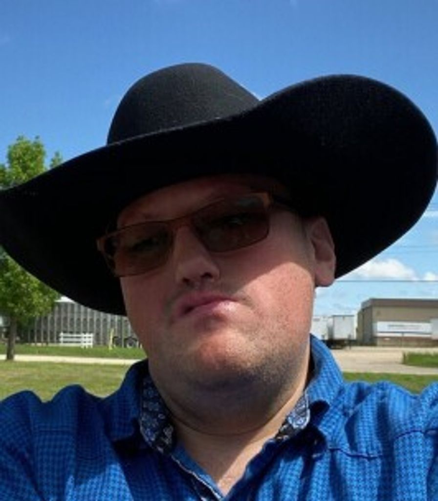 Michael Lee Profile Photo