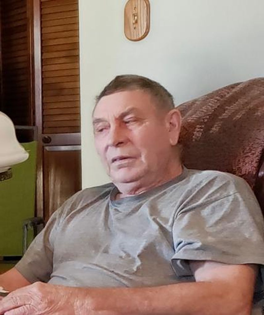 Johnnie (John) Edwards Profile Photo