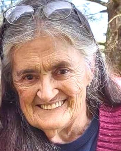 Louise Beverly Atkins's obituary image