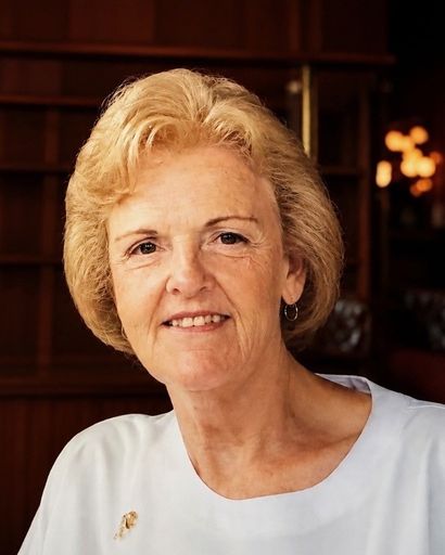 Lois Sylvestre Buzzetti Profile Photo