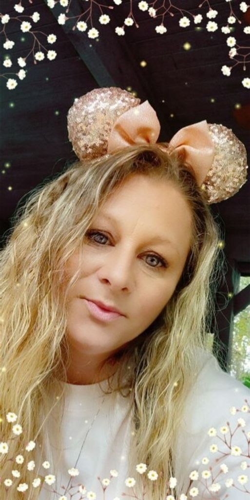 Angela Suzette (White)  Williamson Profile Photo