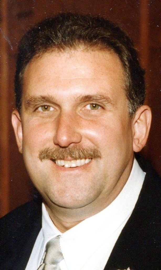 Bart Emmett Ewan Profile Photo