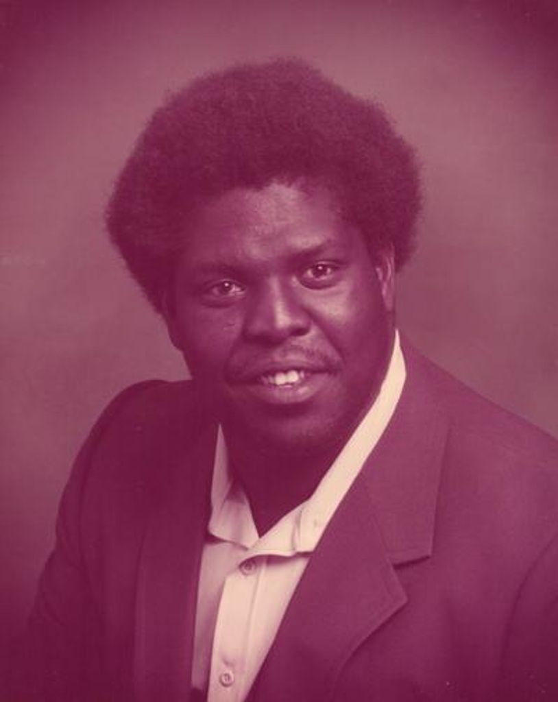 Larry Woods Profile Photo