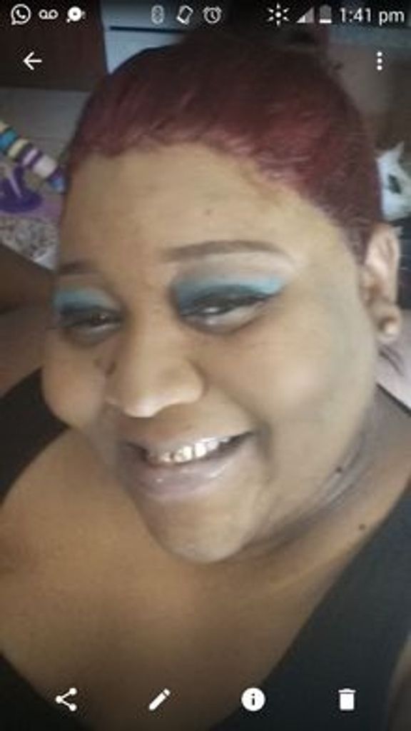 Mrs Debbie Robinson