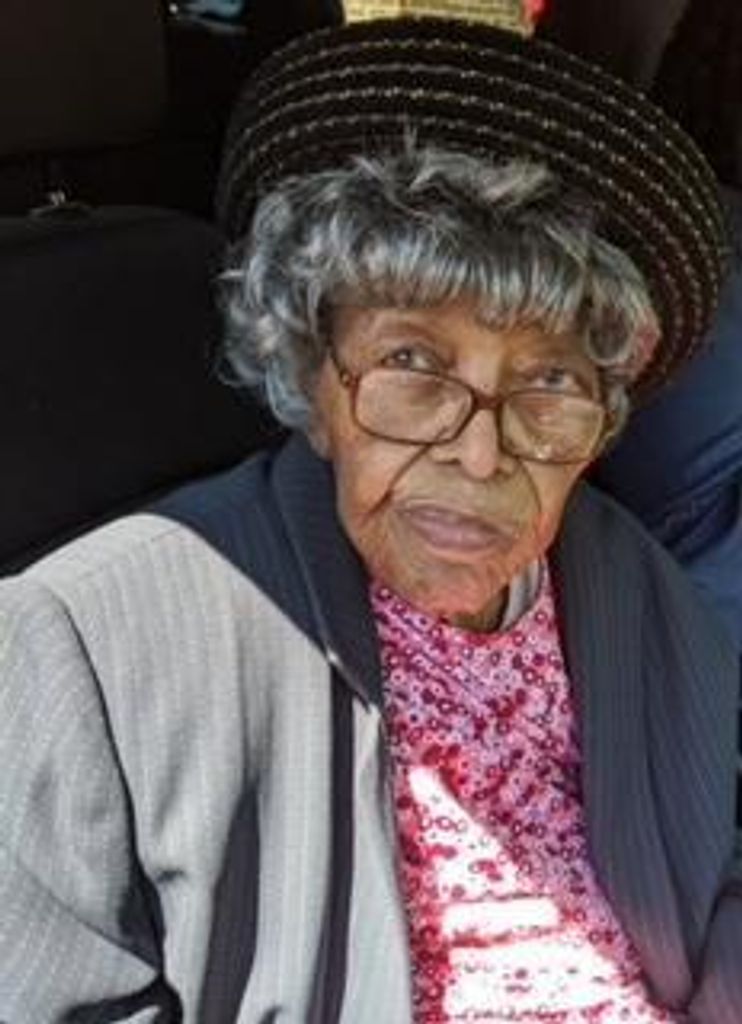 Sannie Purdie Profile Photo