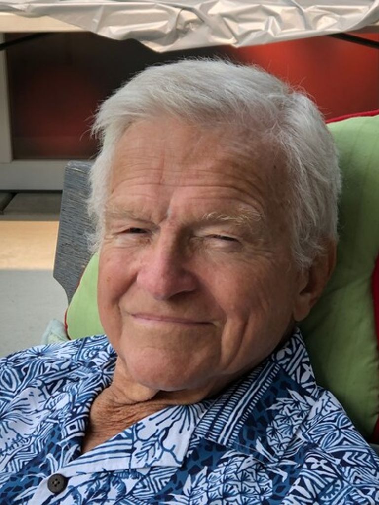 Earl Hubert Holzknecht Profile Photo