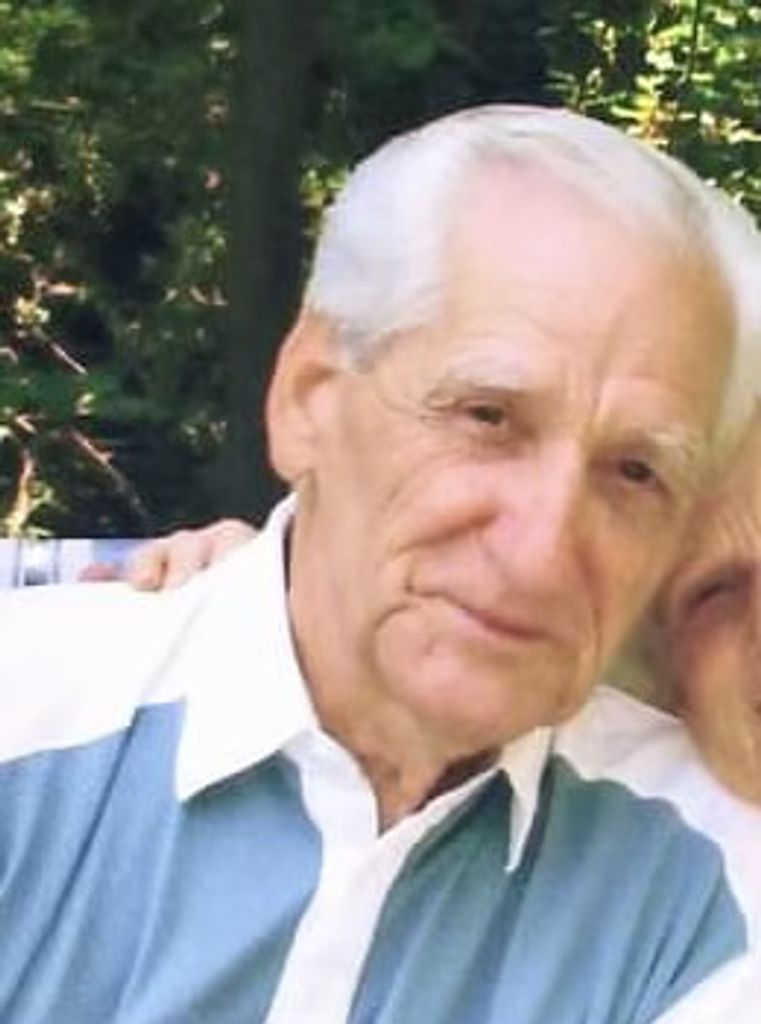 Clyde Hensley, Jr. Profile Photo