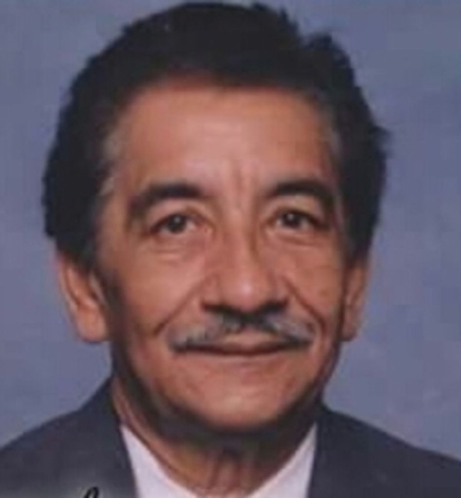 Miguel Arnoldo Perales Profile Photo