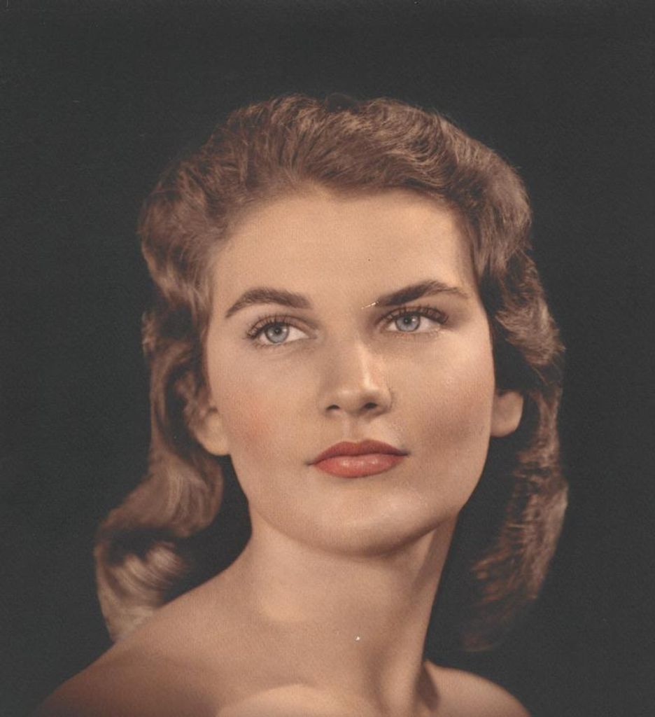 Lola Worley Hinson Profile Photo