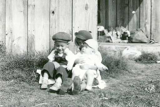 Billy J. Moore photo gallery thumbnail 33 of 77
