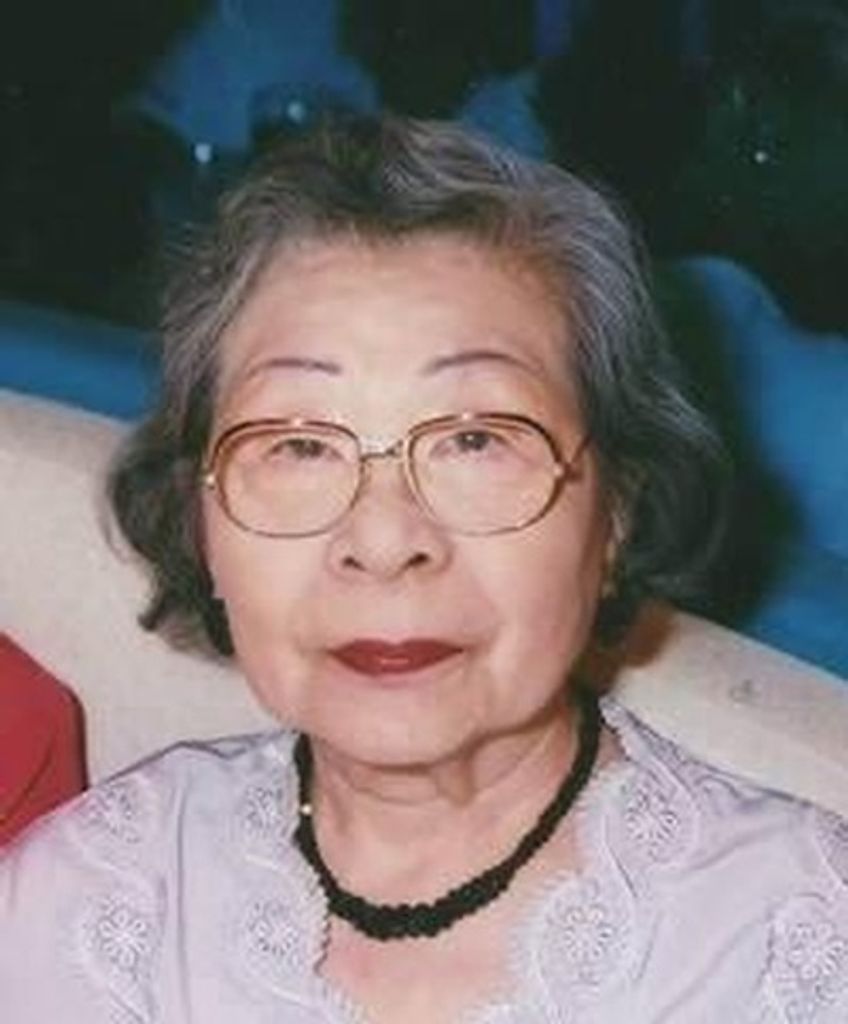 Tomiko Fujikawa