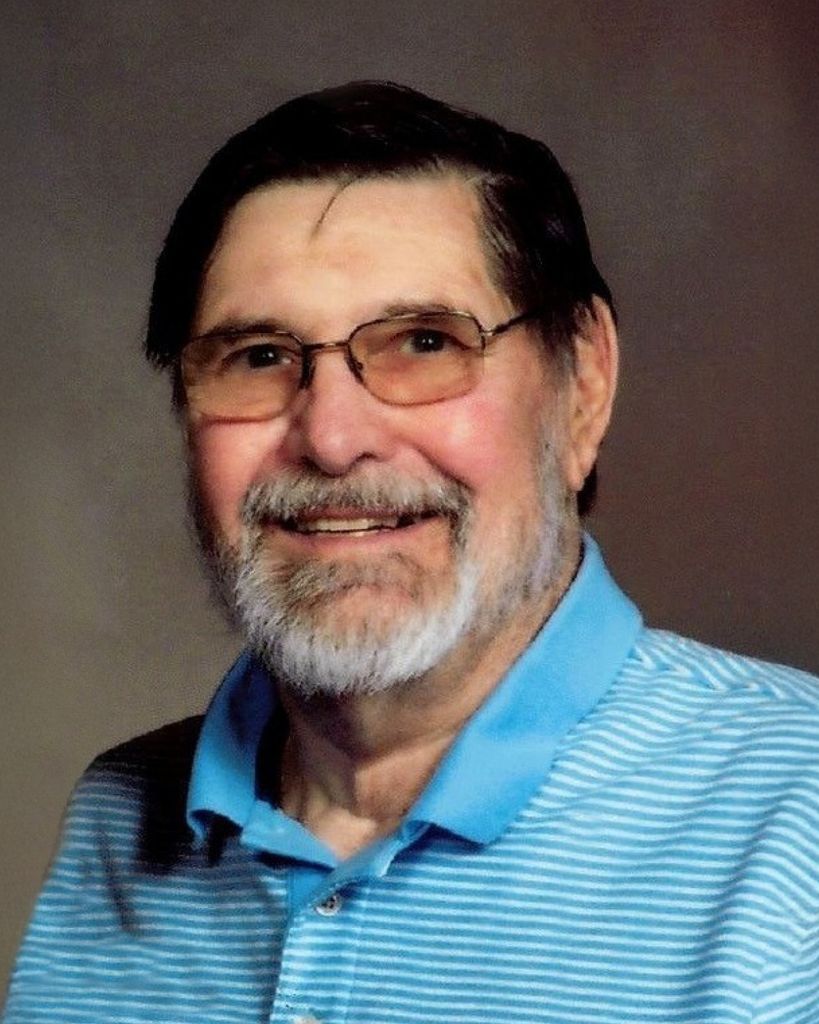 Leonard J. Ostopowicz Profile Photo