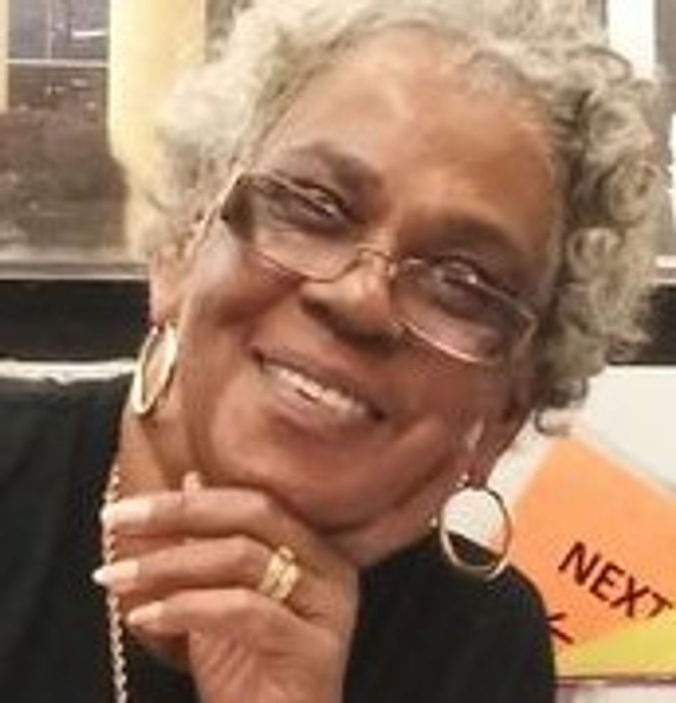 Carolyn Elaine Green