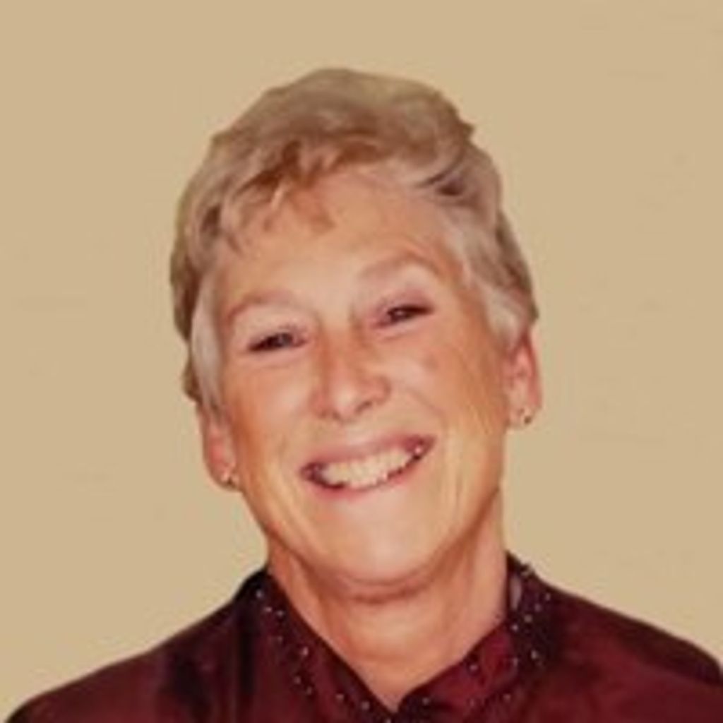 Geraldine "Jerrie" Mae Larsen