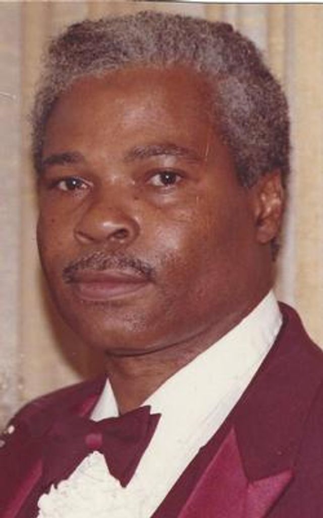 Oscar Hines