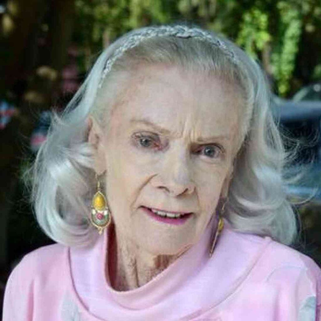 Dolly White Profile Photo