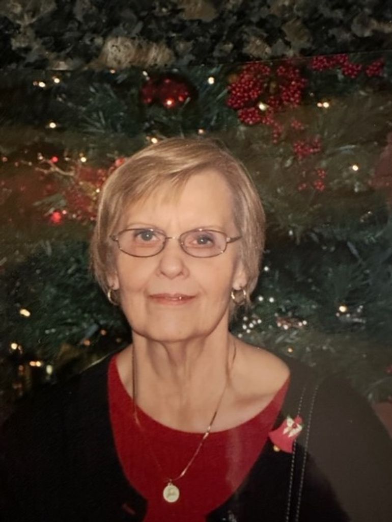 Carol (Strohe)  Disimone Profile Photo