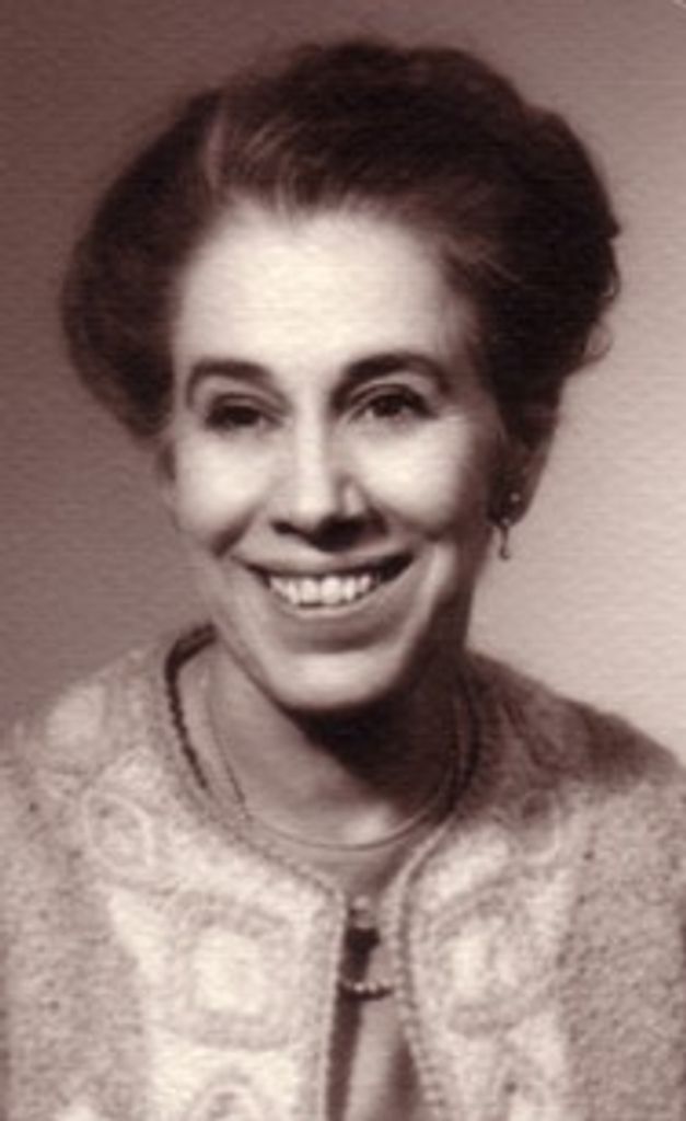 Laura Elizabeth "Nana" Roach