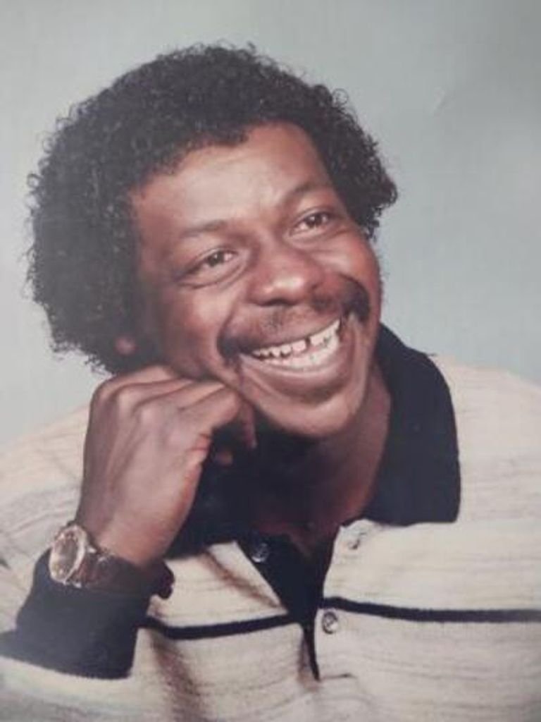 Roy Alexander Young Profile Photo