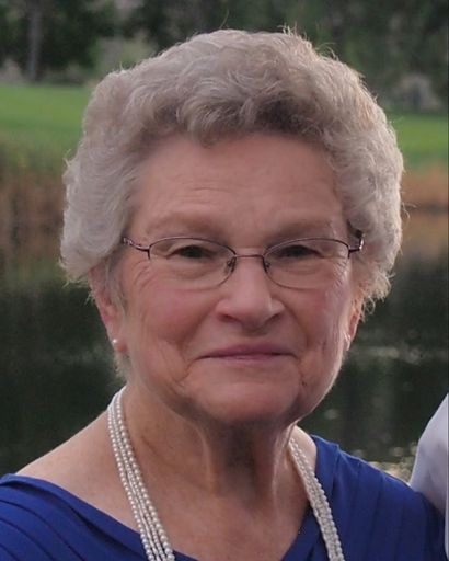 Virginia Lee's obituary image