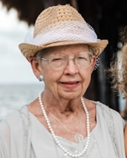 Nancy Loggins Adams's obituary image
