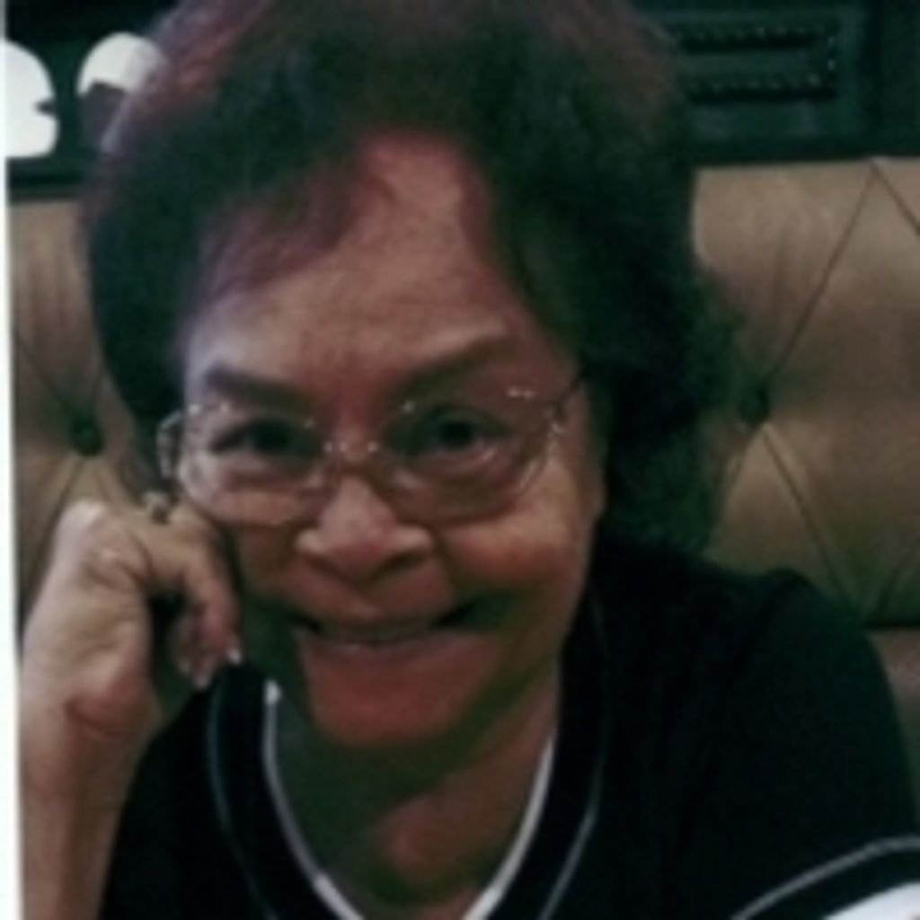Consuelo Elena Langholz