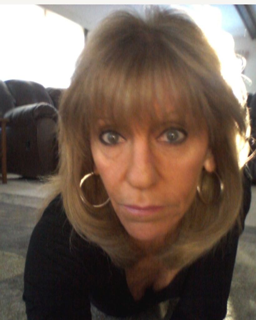 Linda Falcon Profile Photo