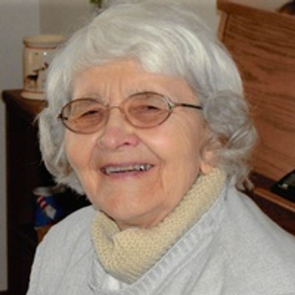 Mabel J Blauert