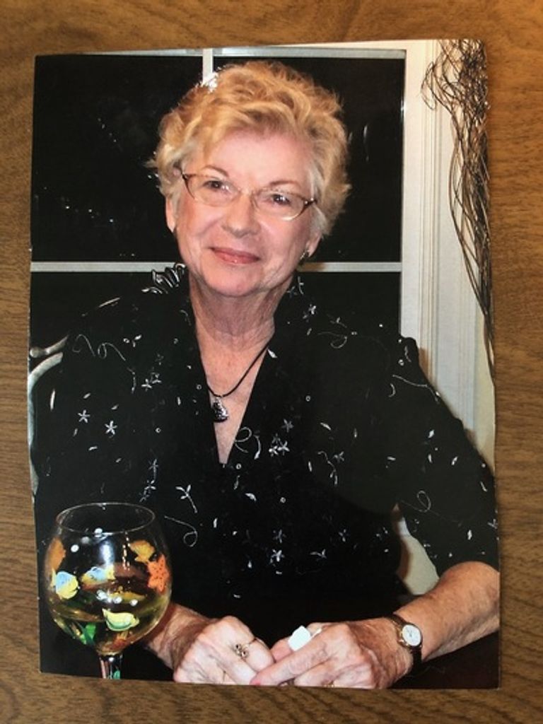 Catherine Pilkington Lamb Profile Photo
