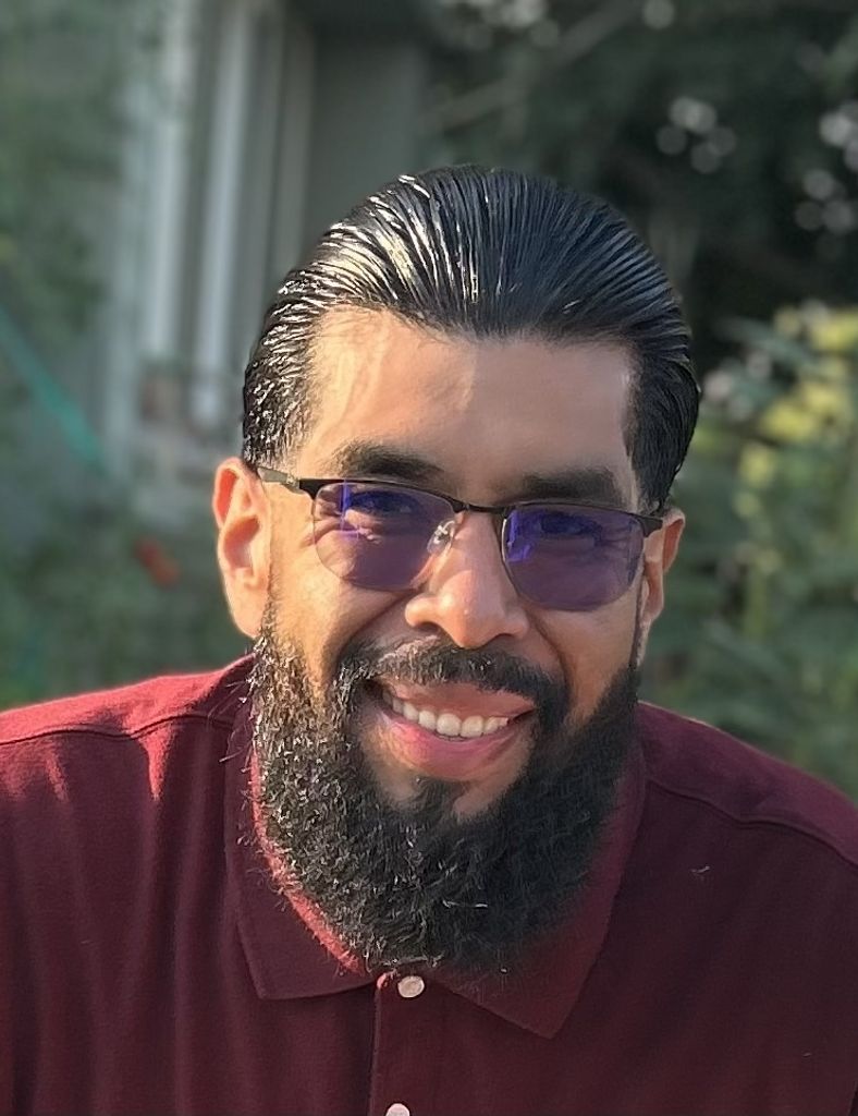 Efrain Antunez Giles Profile Photo