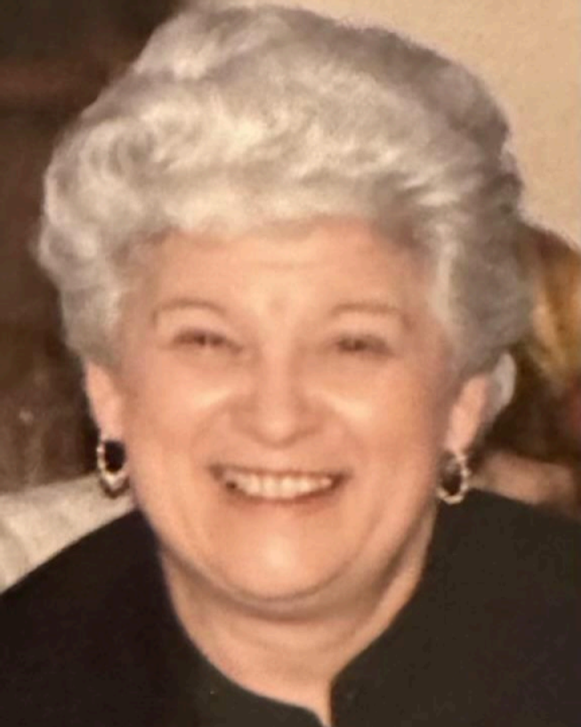 Yolanda Volponi Profile Photo