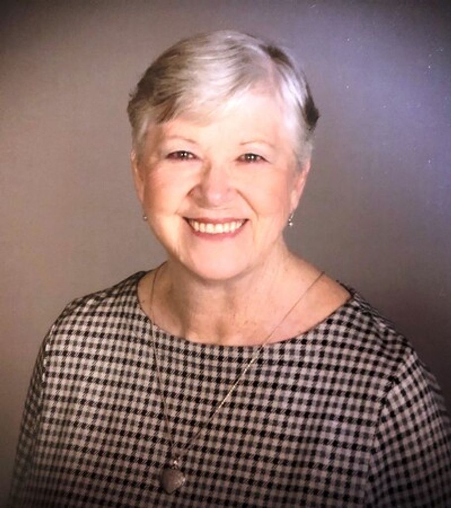 Valmar "Val" Mary Komin Profile Photo