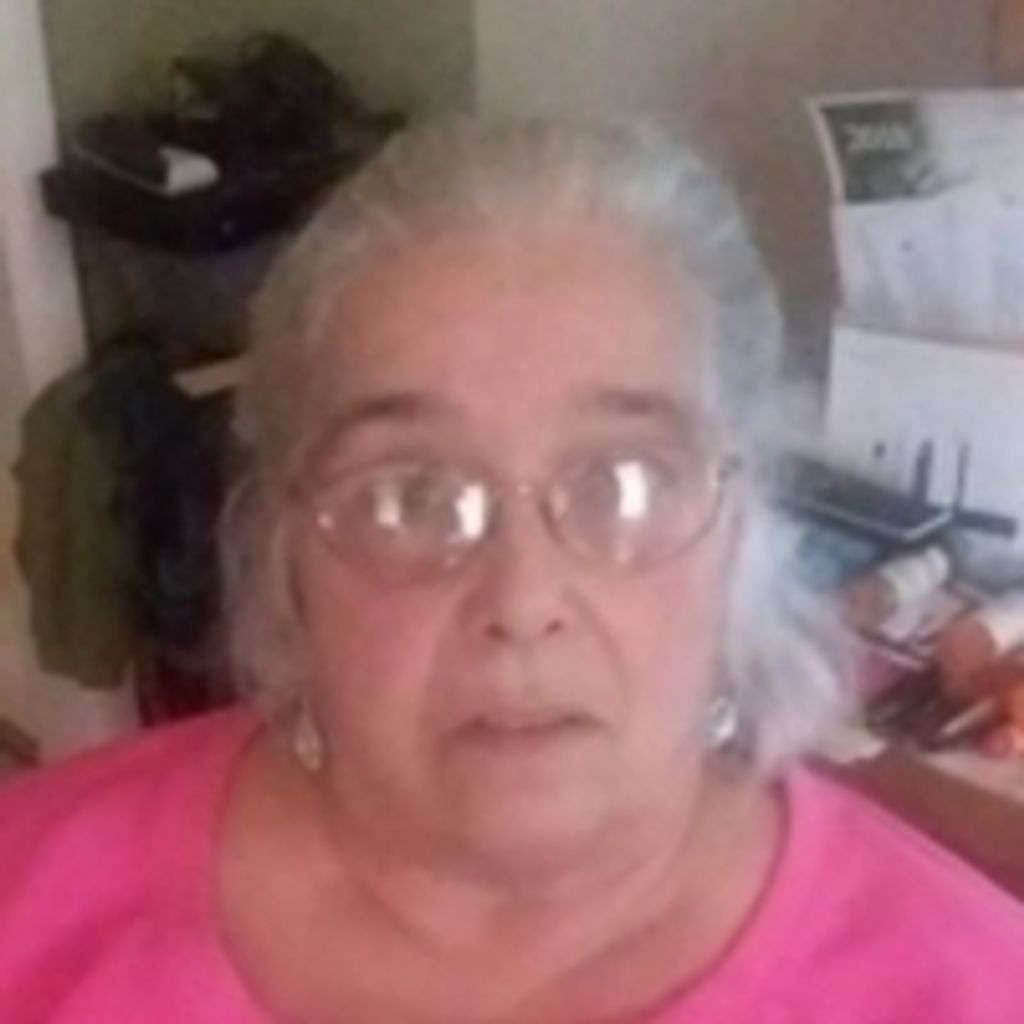 Vicky Lynn Trine Profile Photo